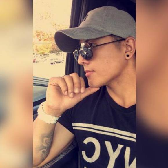 Meet your Posher, Eric - Picture 1 of 1